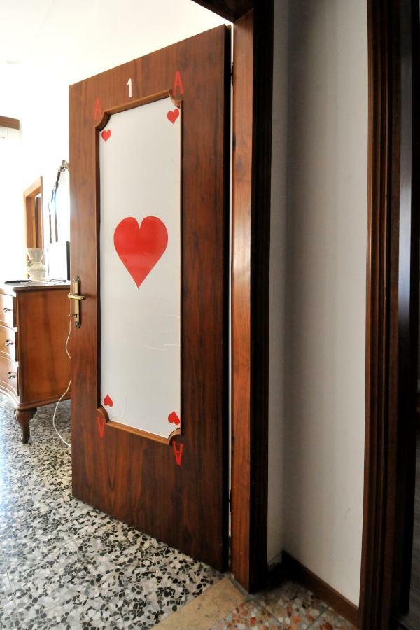 Locazione Turistica Poker D'Assi Hotel Verona Exterior foto